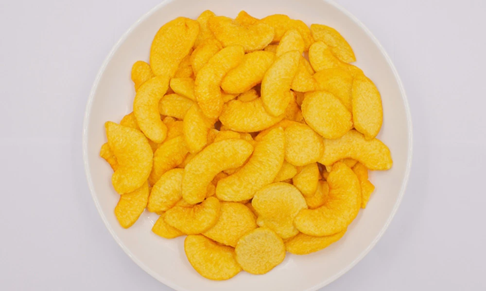 Vacuum Fried Yellow peach chips ready to eat product-1000-600